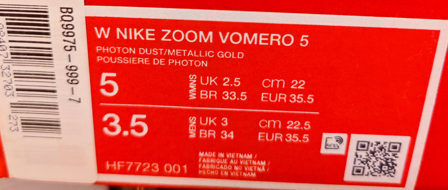NIKE ZOOM VOMERO 5