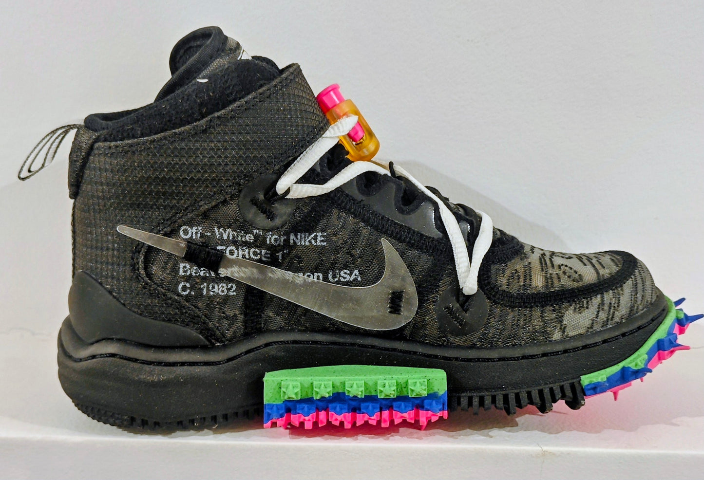 NIKE AIR FORCE ONE MID OFF- WHITE BLACK
