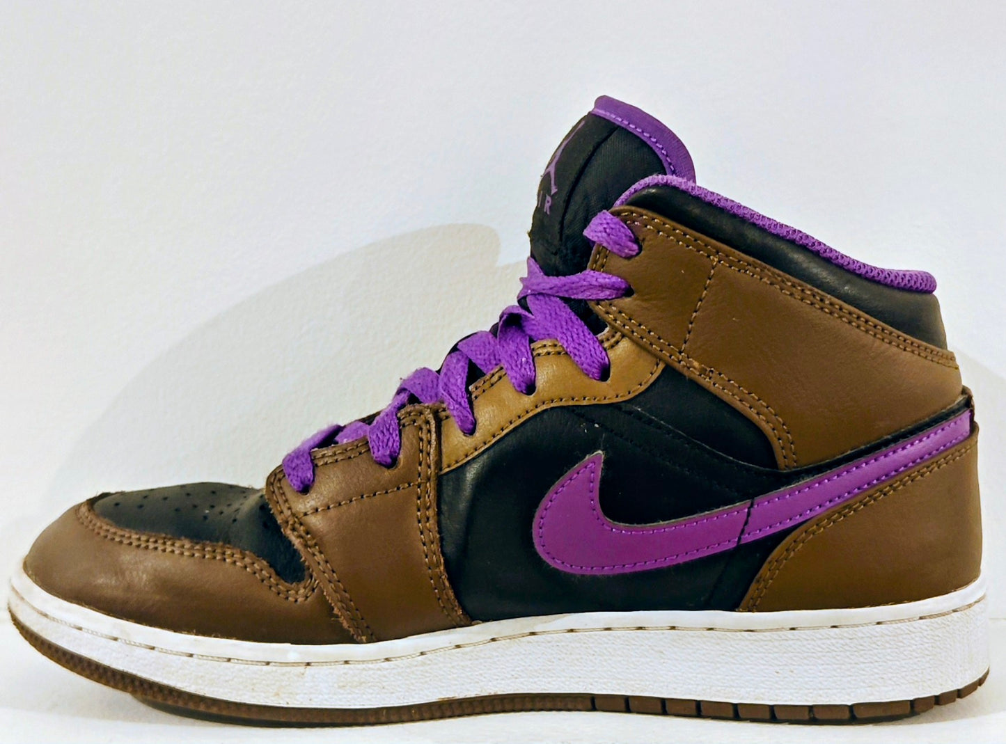 JORDAN 1 MID