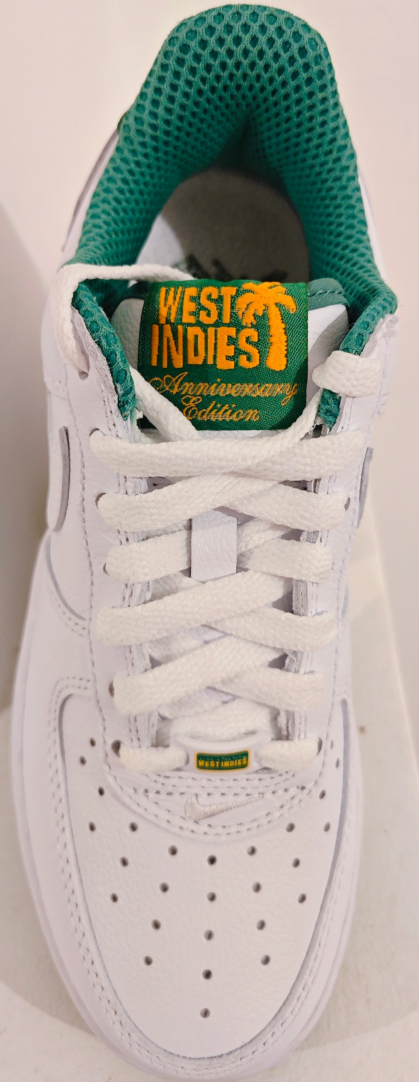 NIKE AIR FORCE 1 LOW Rétro QS WEST INDIES