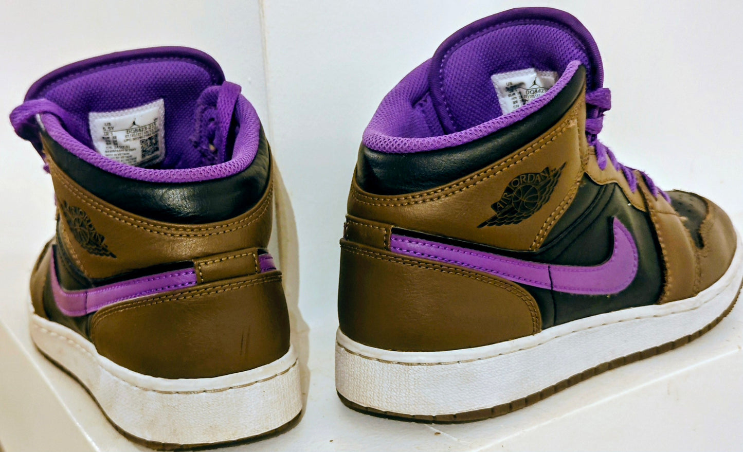 JORDAN 1 MID